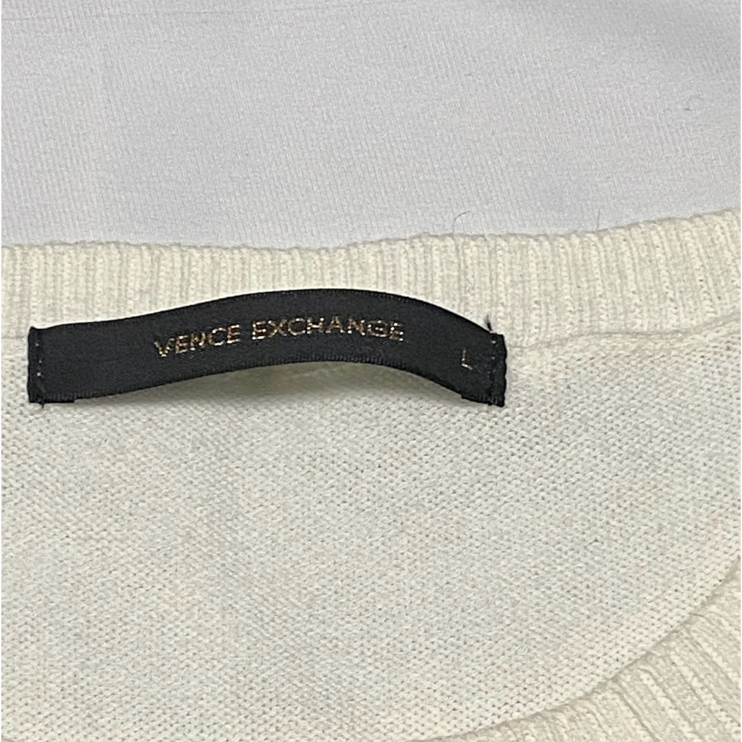 VENCE EXCHANGE(ヴァンスエクスチェンジ)の【VENCE】BIGロゴがポイントの半袖ニット　Lサイズ メンズのトップス(Tシャツ/カットソー(半袖/袖なし))の商品写真