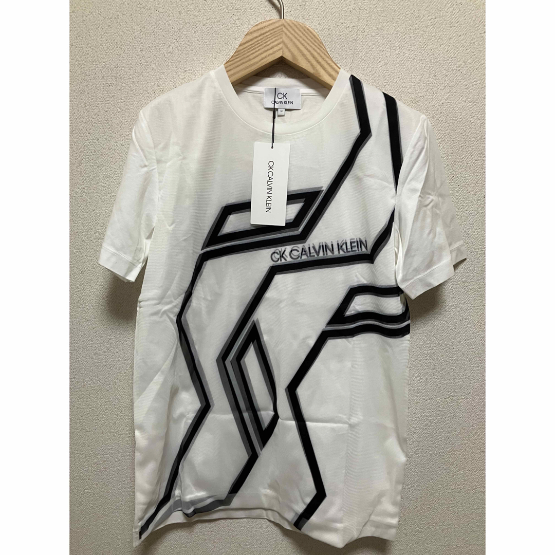 Calvin Klein(カルバンクライン)のカルバンクライン メンズTシャツ Mサイズ メンズのトップス(Tシャツ/カットソー(半袖/袖なし))の商品写真