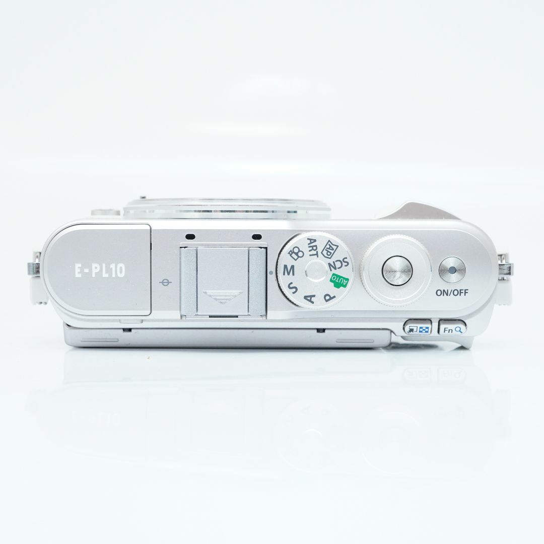 最新機種♫スマホに転送♡オリンパス E PL-10 自撮WiFi自在 最新機種♫スマホに転送♡オリンパス E PL-10 自撮WiFi自在