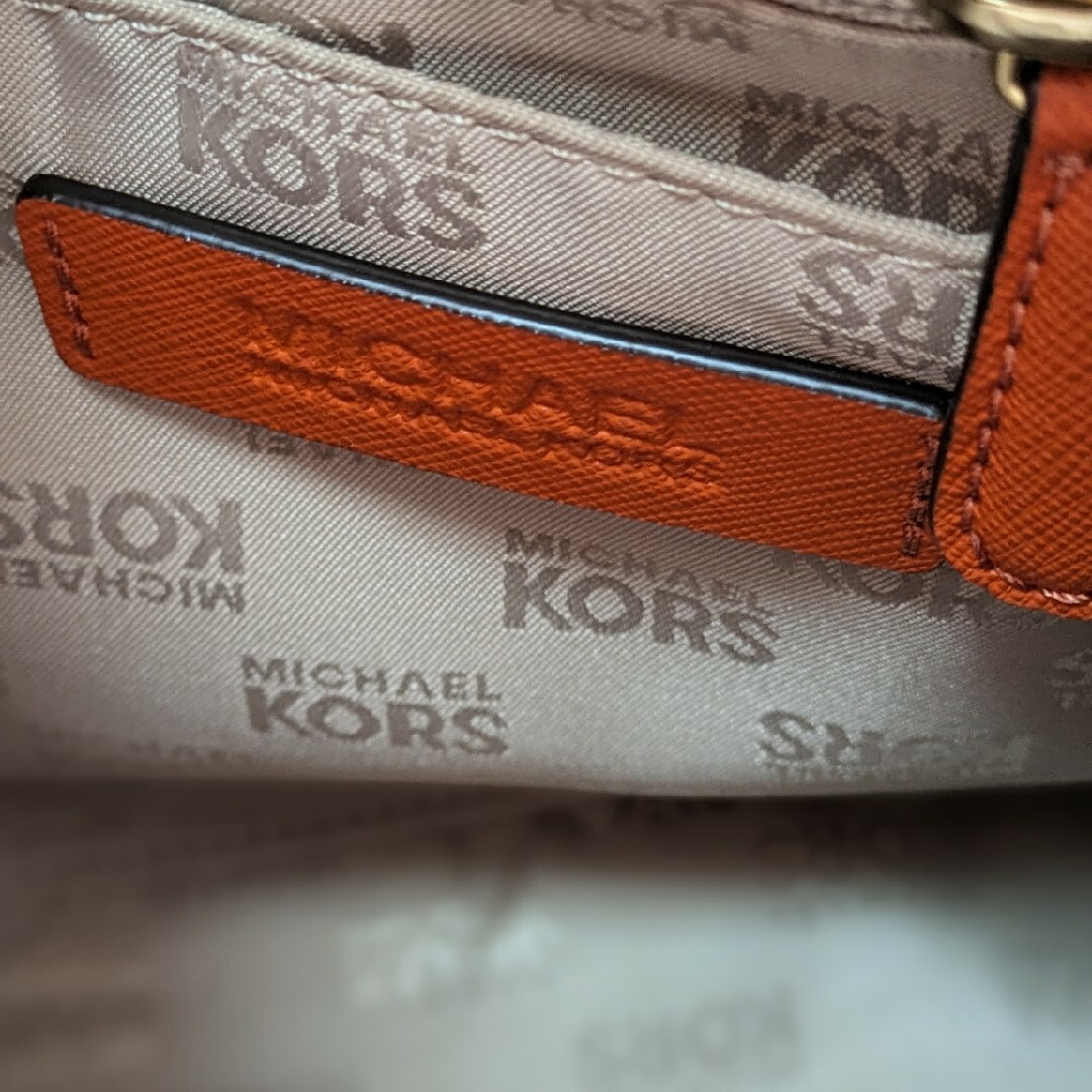 Michael Kors(マイケルコース)の極美品　MICHAEL KORS 2way ハンドバッグ マイケルコース　レディ レディースのバッグ(ショルダーバッグ)の商品写真