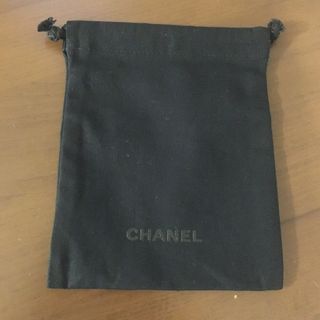 シャネル(CHANEL)のシャネル　CHANEL ポーチ　巾着　黒　ブラック　袋(ポーチ)