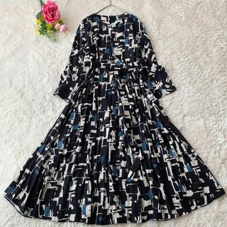 Max Mara - タグ付き✨マックスマーラ プリーツ 切り替え シルク生地