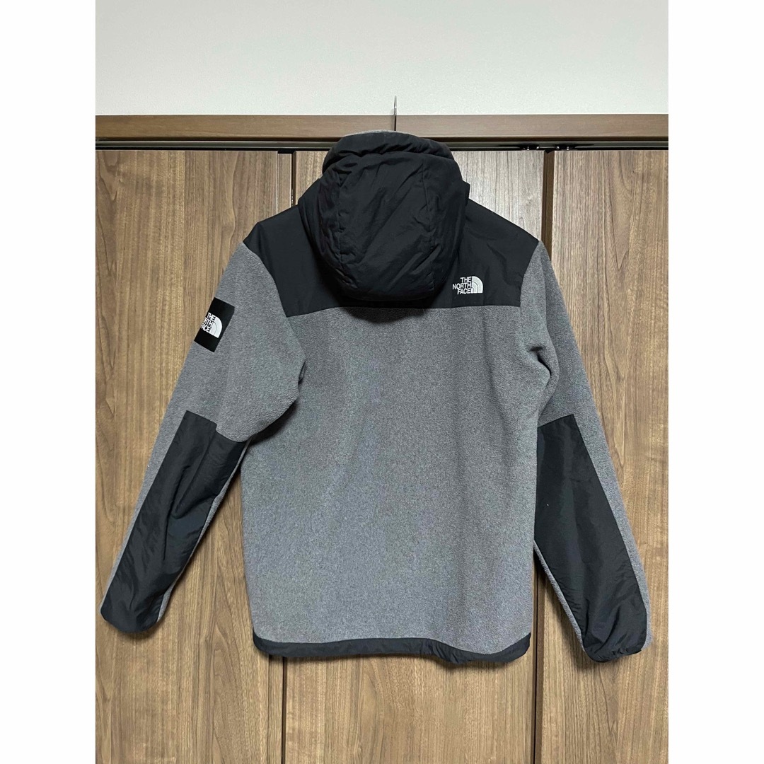 THE NORTH FACE(ザノースフェイス)のノースフェイス　デナリフーディ メンズのジャケット/アウター(その他)の商品写真