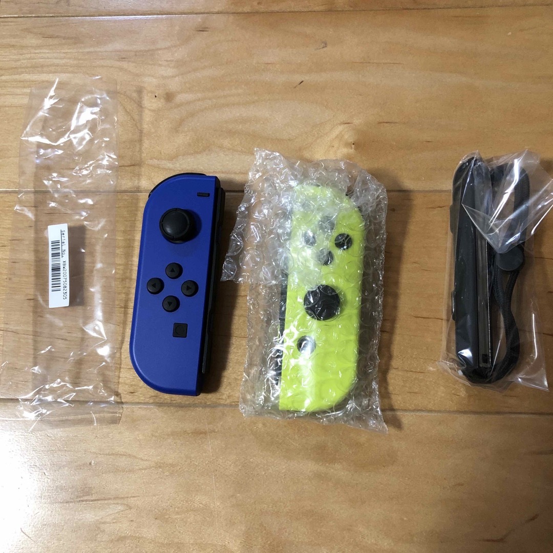 Nintendo Switch(ニンテンドースイッチ)のJoy-Con(L) ブルー/(R) ネオンイエロー エンタメ/ホビーのゲームソフト/ゲーム機本体(家庭用ゲーム機本体)の商品写真