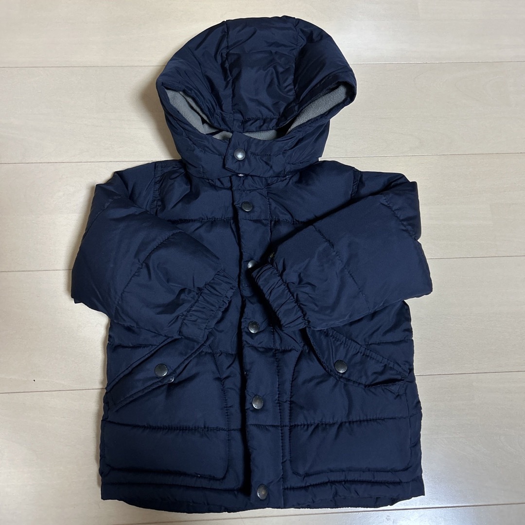 babyGAP(ベビーギャップ)のbaby gap 100cm アウター　ダウンコート　GAP キッズ/ベビー/マタニティのキッズ服男の子用(90cm~)(ジャケット/上着)の商品写真