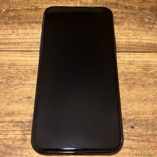 iPhone - iPhone SE2 64GB ブラック simフリー 美品の通販 by 思凝's ...