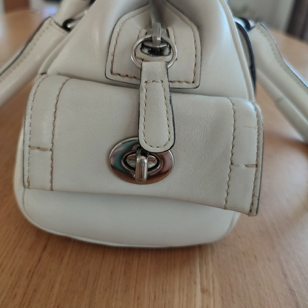 【COACH】コーチ ハンドバッグ オフホワイト 結婚式 パーテ 入学式 卒業式