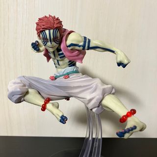 バンプレスト(BANPRESTO)の鬼滅の刃 猗窩座 フィギュア 一番くじ 刃を振るい心を燃やせ E賞(アニメ/ゲーム)