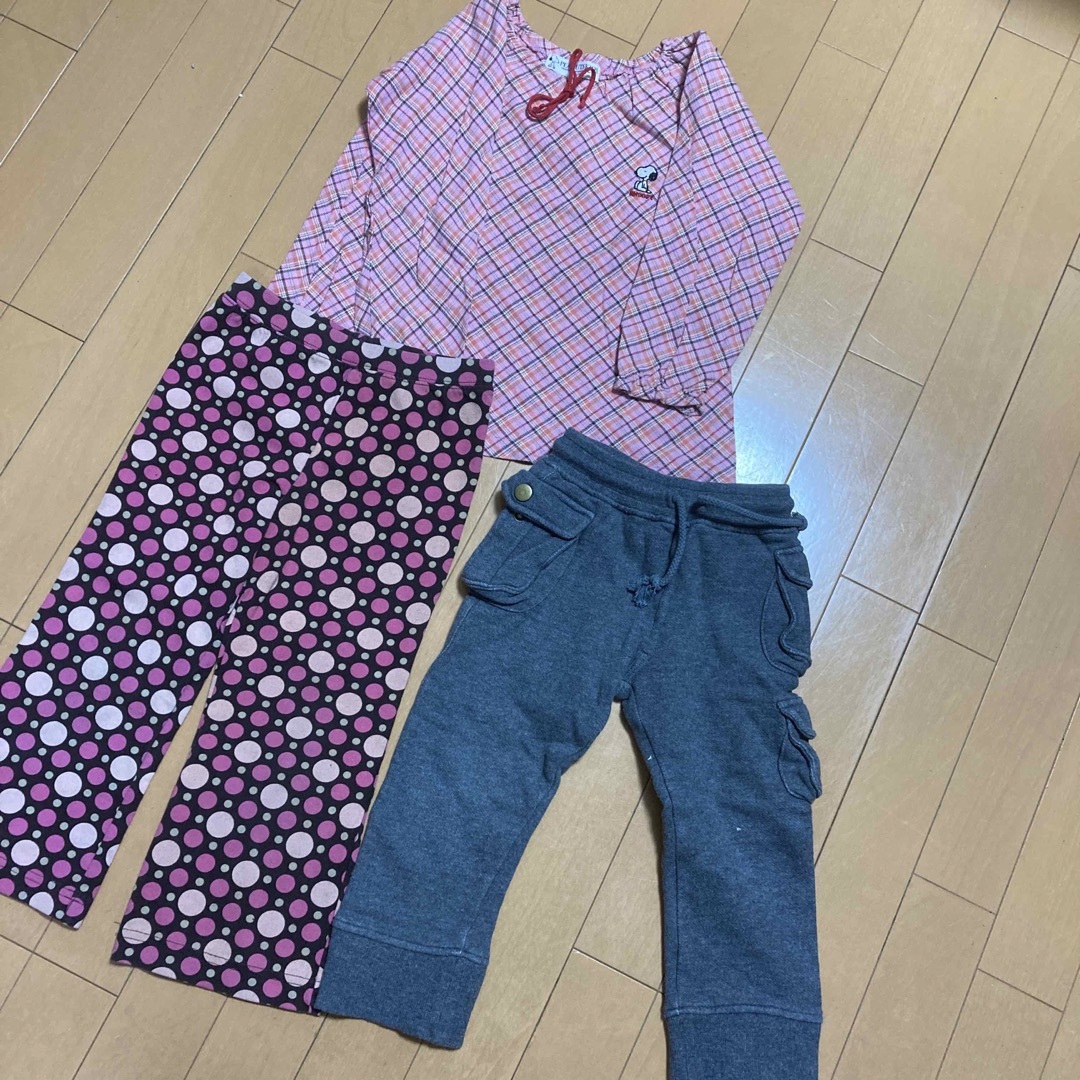 babyGAP(ベビーギャップ)の100センチ3枚セット キッズ/ベビー/マタニティのキッズ服女の子用(90cm~)(パンツ/スパッツ)の商品写真