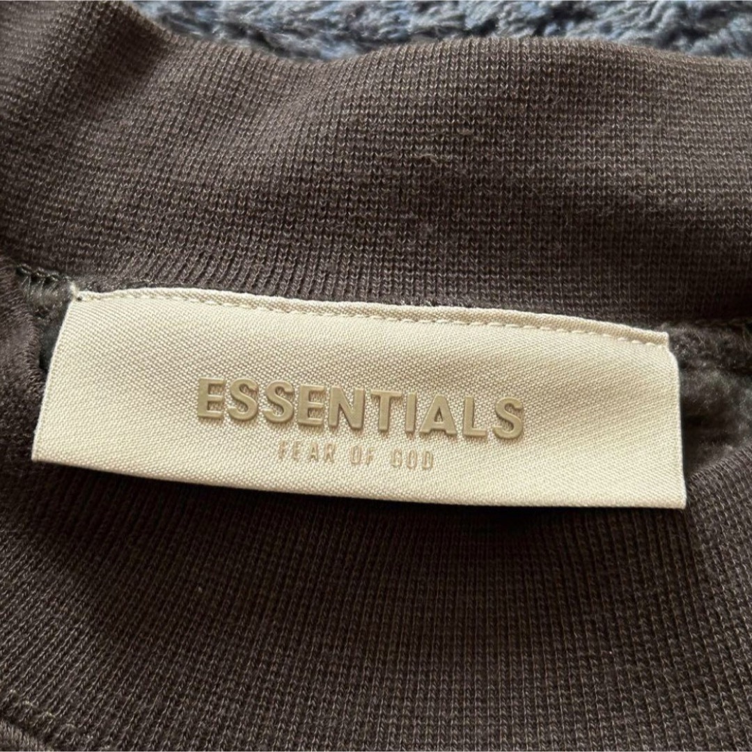 FEAR OF GOD(フィアオブゴッド)のESSENTIALS 1977 スウェット Mサイズ メンズのトップス(スウェット)の商品写真