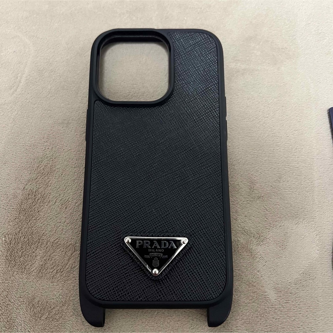 PRADA サフィアーノレザー iPhone 14 Pro用カバー