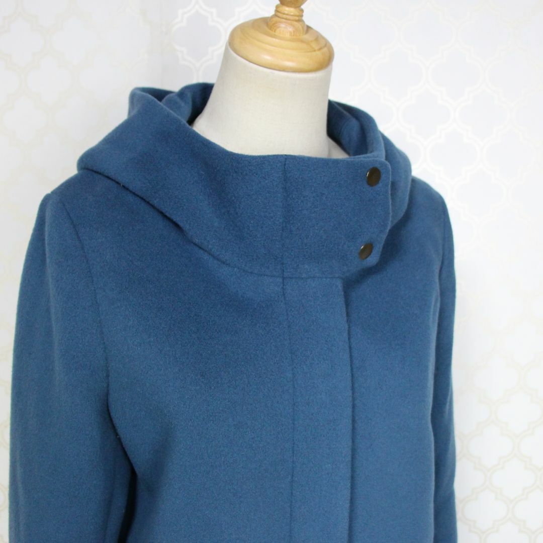Noble(ノーブル)のノーブル　フーディ　ロングコート　ウール　38　M　ブルー　青 レディースのジャケット/アウター(ロングコート)の商品写真