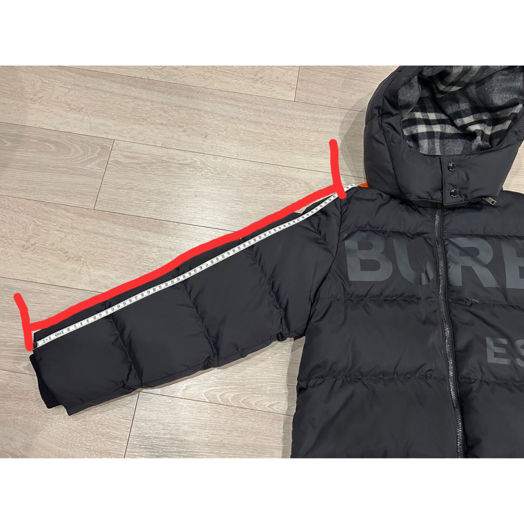 BURBERRY(バーバリー)の【新品未着用】タグ付き！Burberryダウンコート キッズ/ベビー/マタニティのキッズ服女の子用(90cm~)(コート)の商品写真