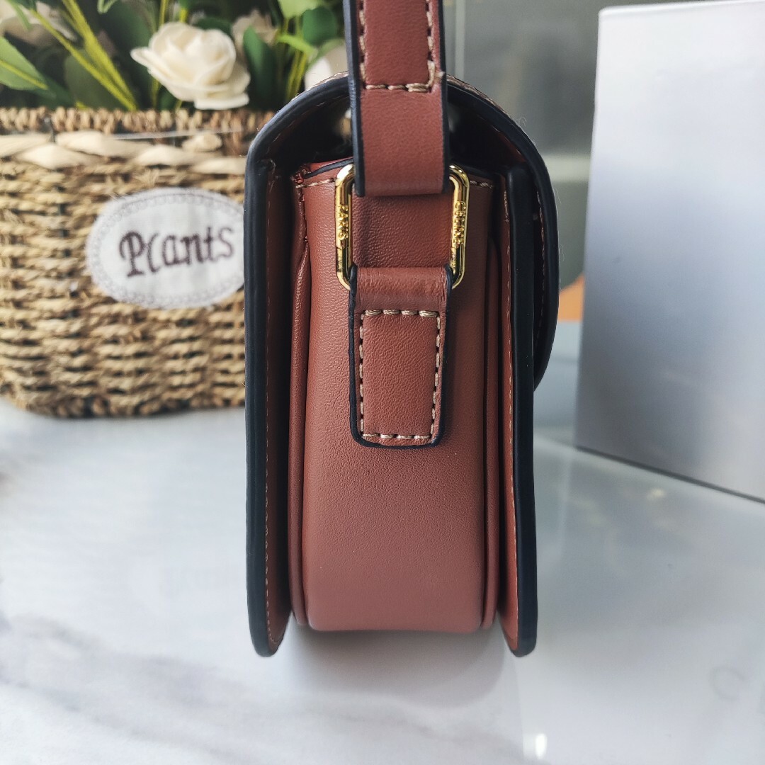 celine - 超美品✨人気セリーヌ Celine✨ ショルダーバッグ未使用に
