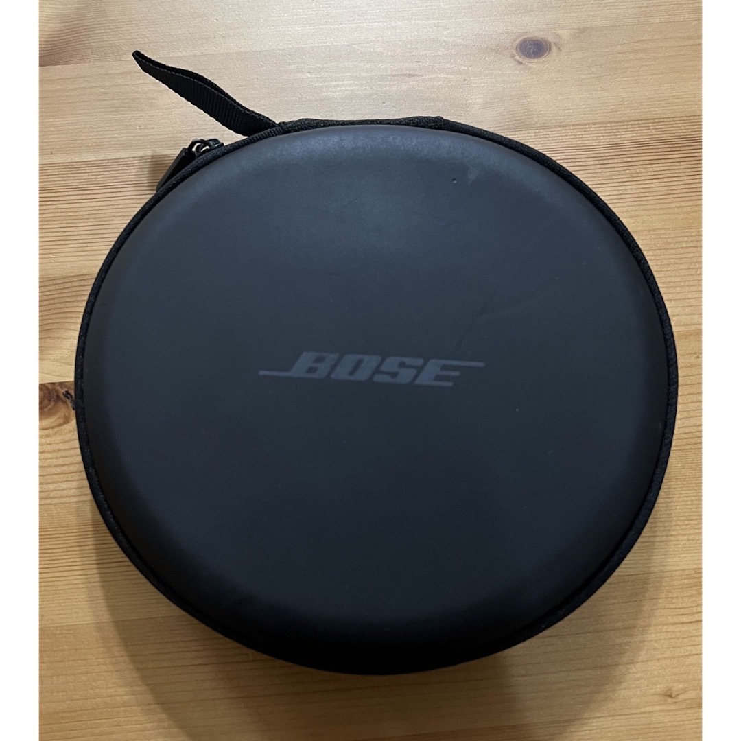 BOSE(ボーズ)のQuietControl 30 wireless headphones スマホ/家電/カメラのオーディオ機器(ヘッドフォン/イヤフォン)の商品写真