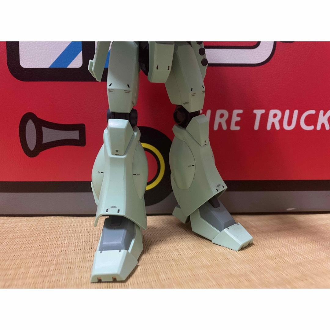 全塗装 MG ジェガン D型 エンタメ/ホビーのおもちゃ/ぬいぐるみ(模型/プラモデル)の商品写真