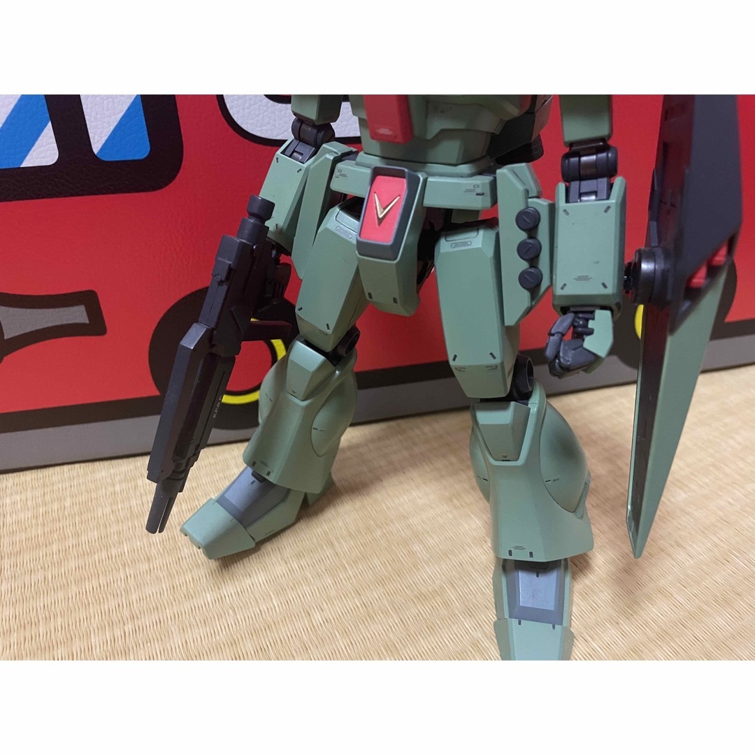 全塗装 MG ジェガン エンタメ/ホビーのおもちゃ/ぬいぐるみ(模型/プラモデル)の商品写真