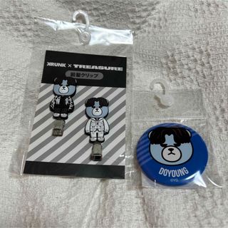 トレジャー(TREASURE)のtreasure KRUNK DOYOUNG ドヨン　前髪クリップ　缶バッジ(アイドルグッズ)