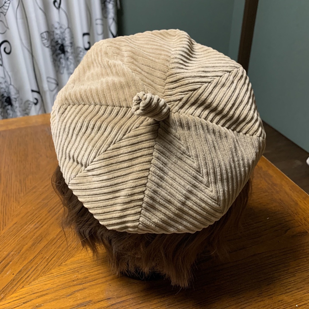 コ－デュロイのベレー帽　M レディースの帽子(ハンチング/ベレー帽)の商品写真