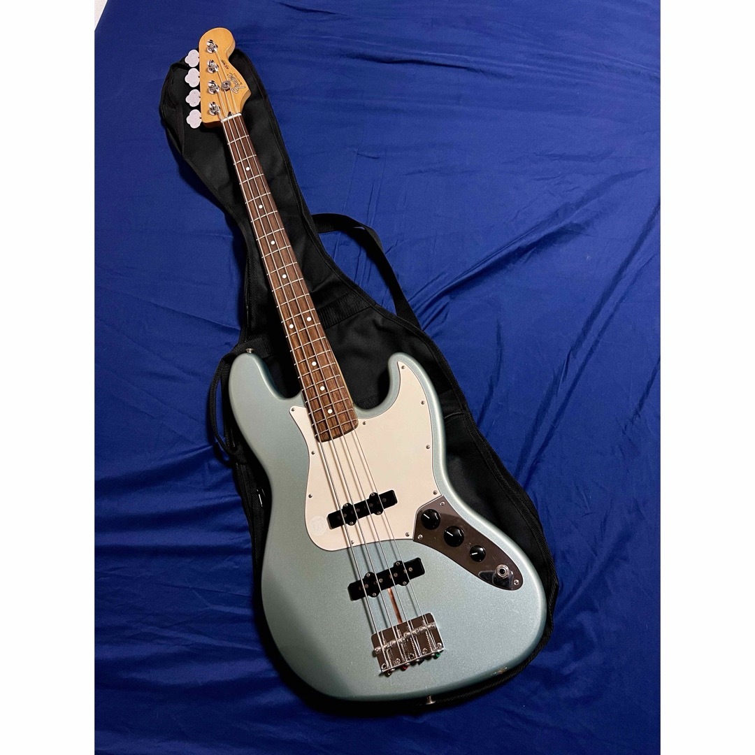 Fender(フェンダー)のFender Mexico Standard Jazz Bass  ブルーアガベ 楽器のベース(エレキベース)の商品写真