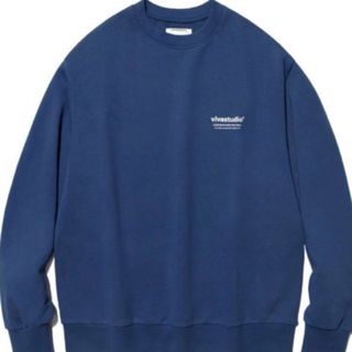ビバスタジオ(vivastudio)のVIVASTUDIO LOCATION LOGO CREWNECK(トレーナー/スウェット)