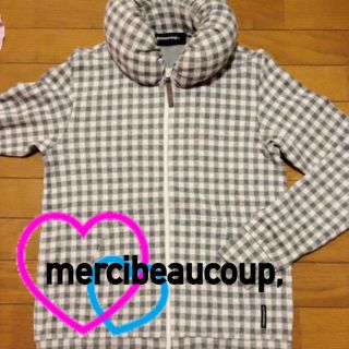 メルシーボークー(mercibeaucoup)のmercibeaucoup, パーカー(パーカー)