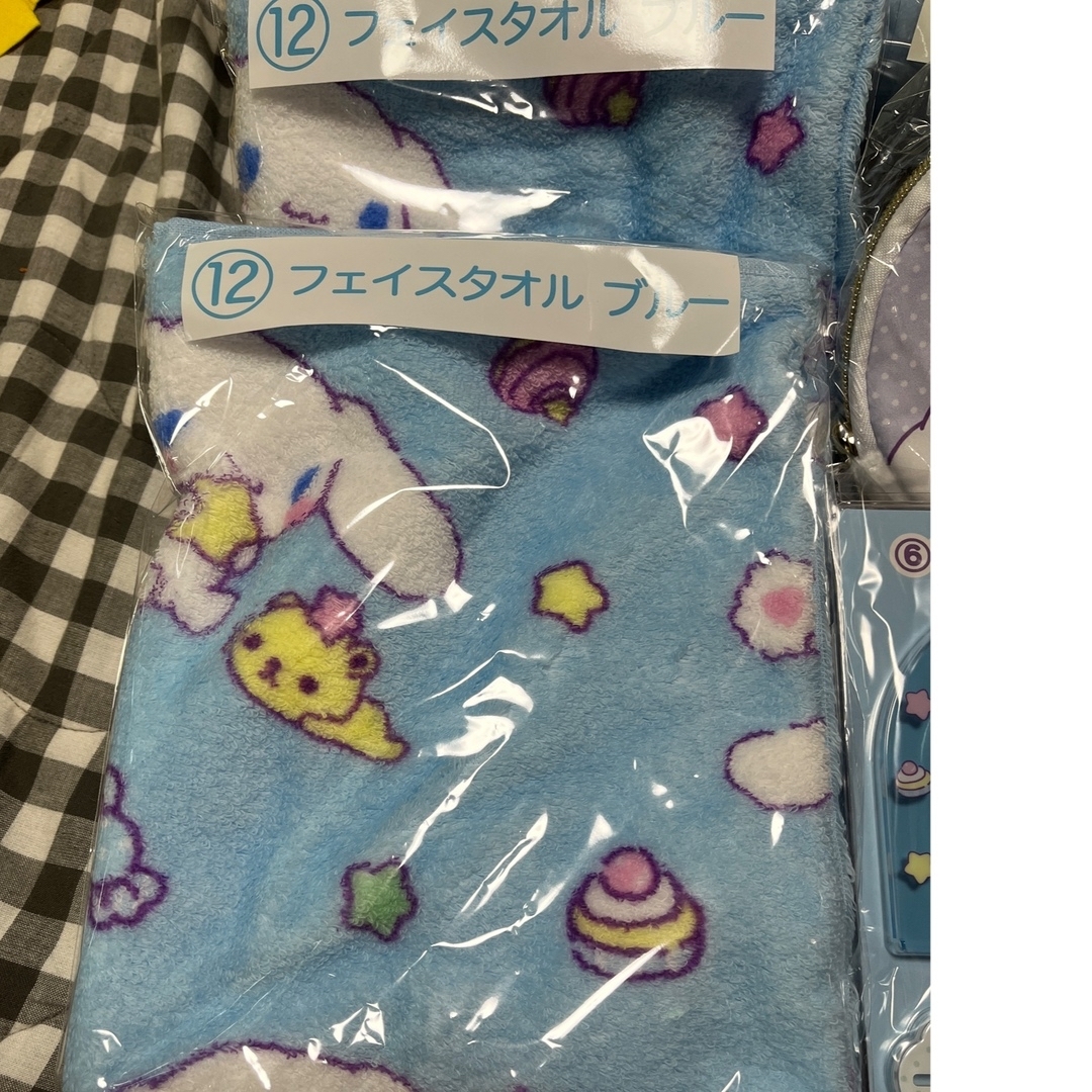 専用です。シナモンロール　9点 エンタメ/ホビーのおもちゃ/ぬいぐるみ(キャラクターグッズ)の商品写真