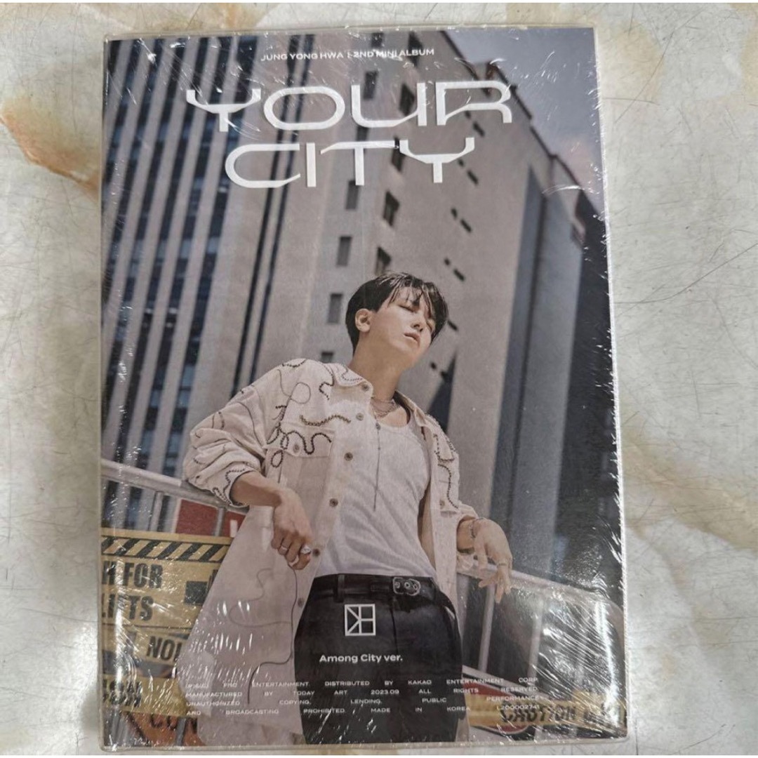CNBLUE(シーエヌブルー)の未開封　ジョン・ヨンファYOUR CITY Among City ver. エンタメ/ホビーのCD(K-POP/アジア)の商品写真