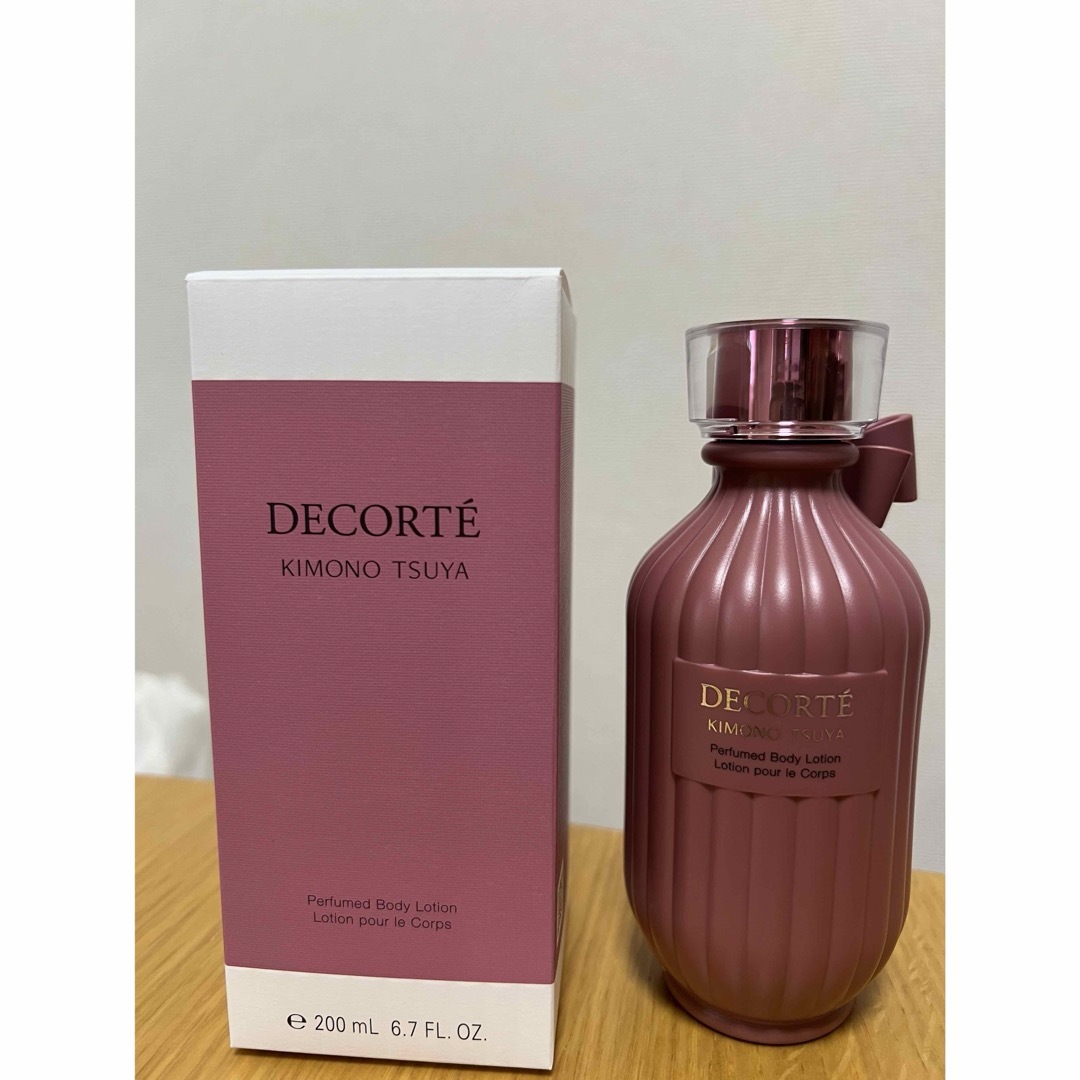 コーセー COSME DECORTE キモノ ツヤ パフュームド ボディローショ