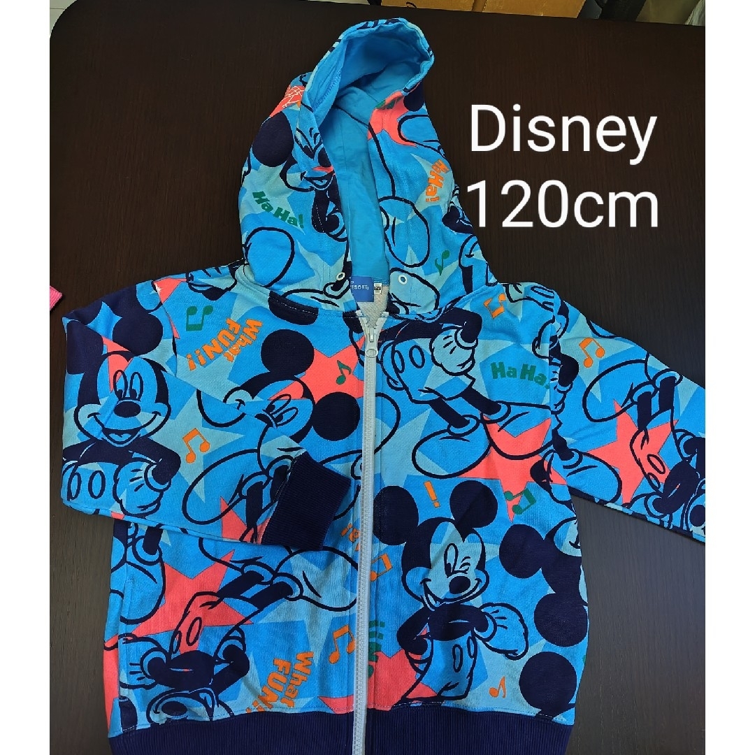 Disney(ディズニー)のtiapan様専用　Disney パーカー 120cm ブルー キッズ/ベビー/マタニティのキッズ服男の子用(90cm~)(ジャケット/上着)の商品写真