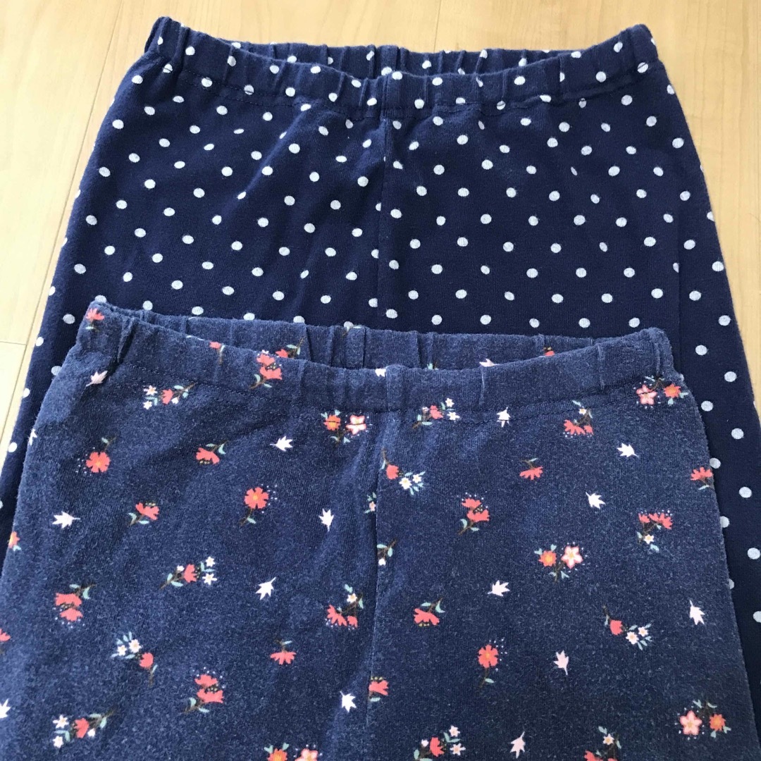 ユニクロ　レギンス　2本セット　110 キッズ/ベビー/マタニティのキッズ服女の子用(90cm~)(パンツ/スパッツ)の商品写真