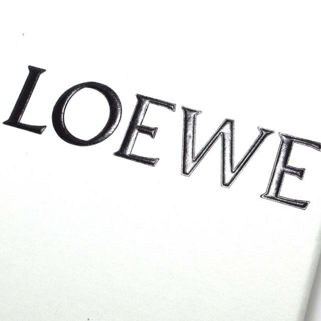LOEWE(ロエベ) ブローチ美品  - 金属素材