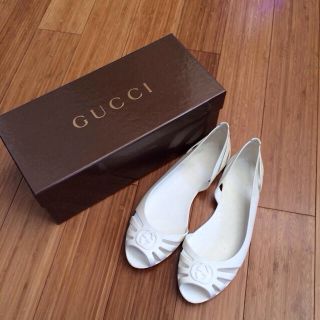 グッチ(Gucci)のGUCCI ラバーフラットシューズ❤︎(サンダル)