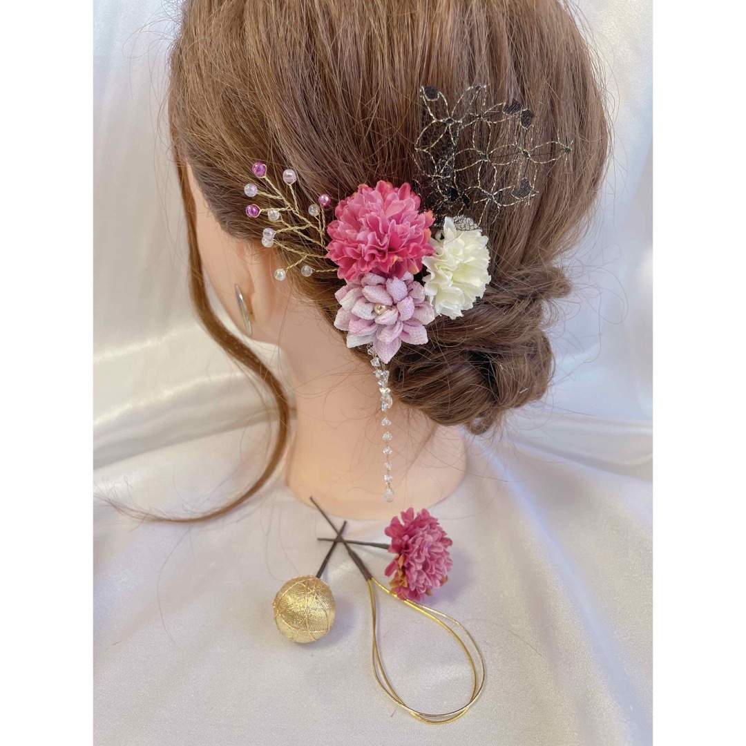 髪飾り　ハンドメイド ハンドメイドのアクセサリー(ヘアアクセサリー)の商品写真