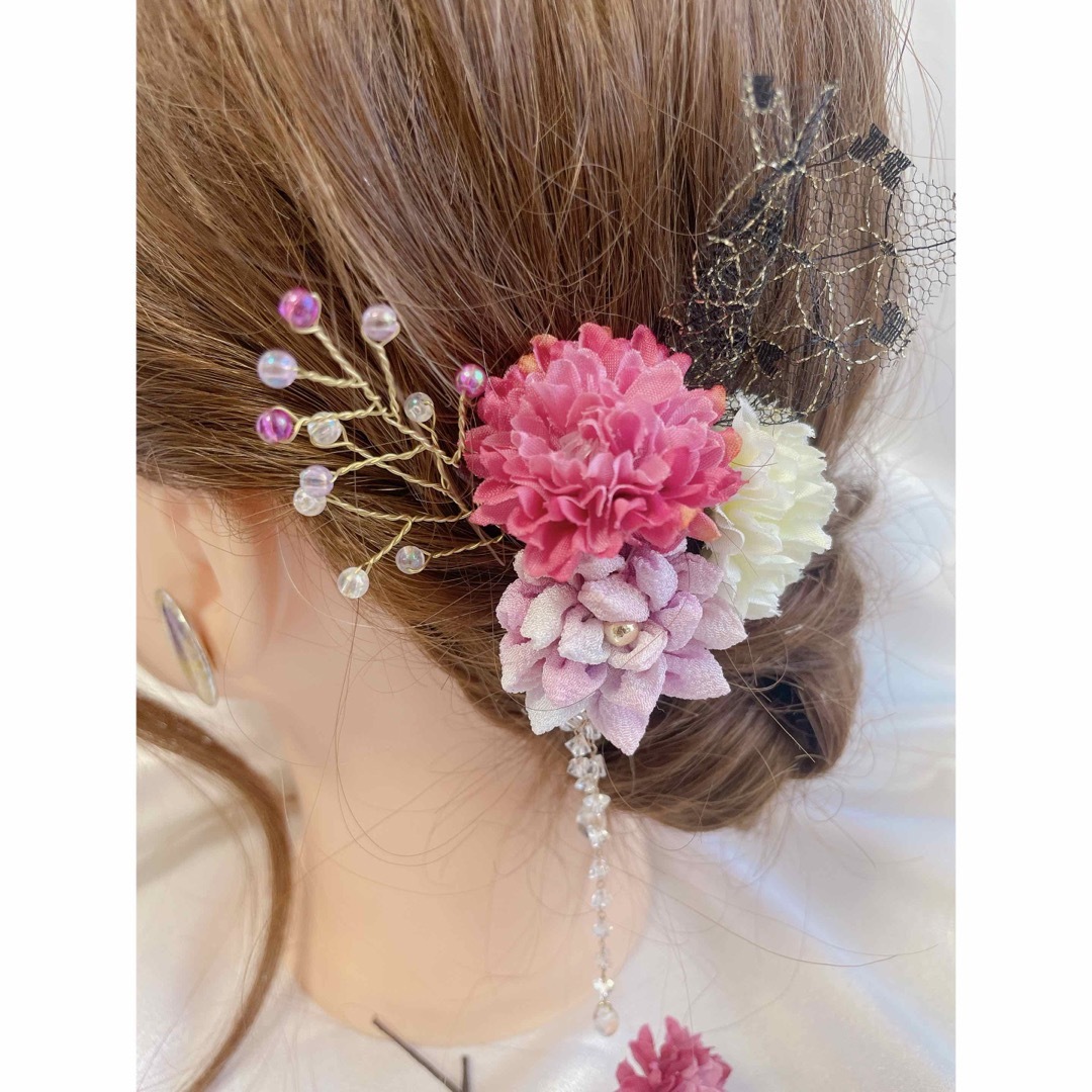 髪飾り　ハンドメイド ハンドメイドのアクセサリー(ヘアアクセサリー)の商品写真