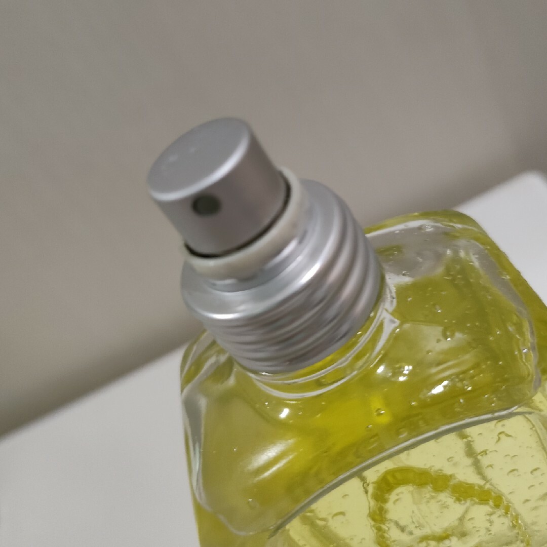 L'OCCITANE(ロクシタン)のロクシタン シトラスヴァーベナ オードトワレ 100mi コスメ/美容の香水(ユニセックス)の商品写真