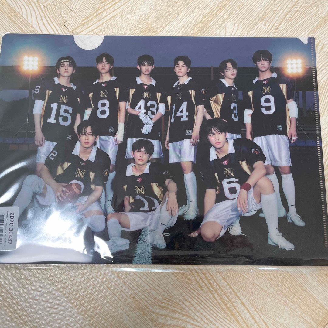 &TEAM NOW 1st アルバム ユニバ 4形態特典 クリアファイル エンタメ/ホビーのCD(K-POP/アジア)の商品写真