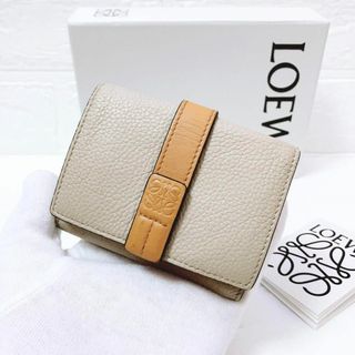 ロエベ(LOEWE)のロエベ LOEWE アナグラム 三つ折り 折り財布 レザー ベージュ Y148(財布)