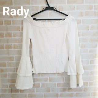 レディー(Rady)の【本日削除/最終値下】Rady フレアスリーブニットトップス(ニット/セーター)