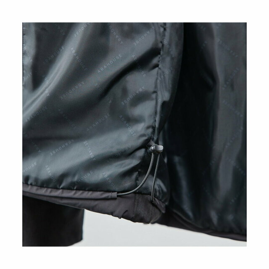 ABAHOUSE(アバハウス)の【ブラック】【50】【機能素材SORONA使用】切替 パデット ブルゾン メンズのジャケット/アウター(ブルゾン)の商品写真