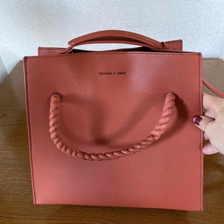 CHARLES & KEITH トートバッグ(トートバッグ)
