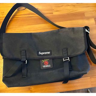 Supreme - シュプリーム23ssフィールドメッセンジャーバッグの通販 by
