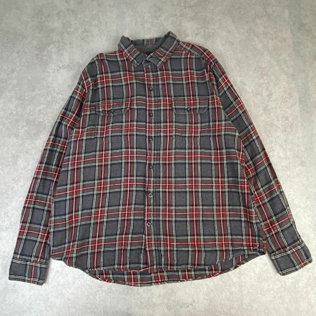 WOOLRICH(ウールリッチ)のウールリッチ　タータンチェック　ビッグサイズ　ネルシャツ　古着　グレー　XL メンズのトップス(シャツ)の商品写真