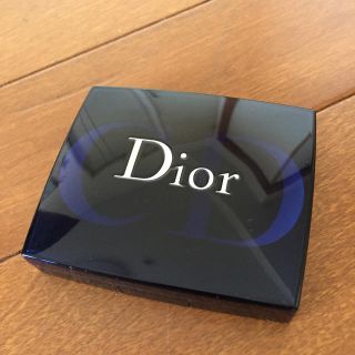 クリスチャンディオール(Christian Dior)のチーク(チーク)