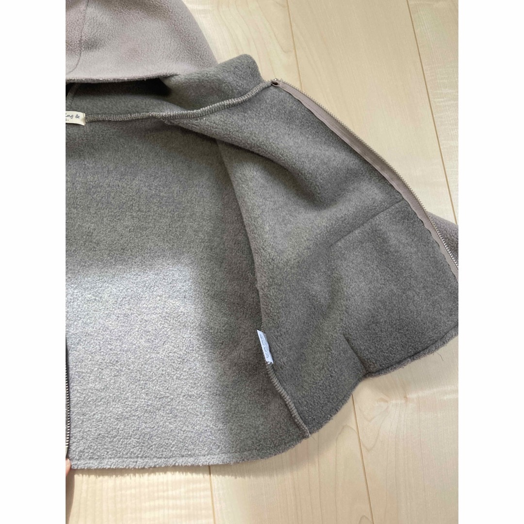 【美品】韓国子供服　fleece zipup foodie フリース　パーカー キッズ/ベビー/マタニティのキッズ服男の子用(90cm~)(ジャケット/上着)の商品写真