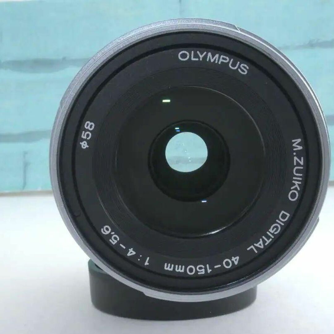 OLYMPUS(オリンパス)のOLYMPUS オリンパス❤️望遠ズームレンズ❤️40-150mm R シルバー スマホ/家電/カメラのカメラ(レンズ(ズーム))の商品写真