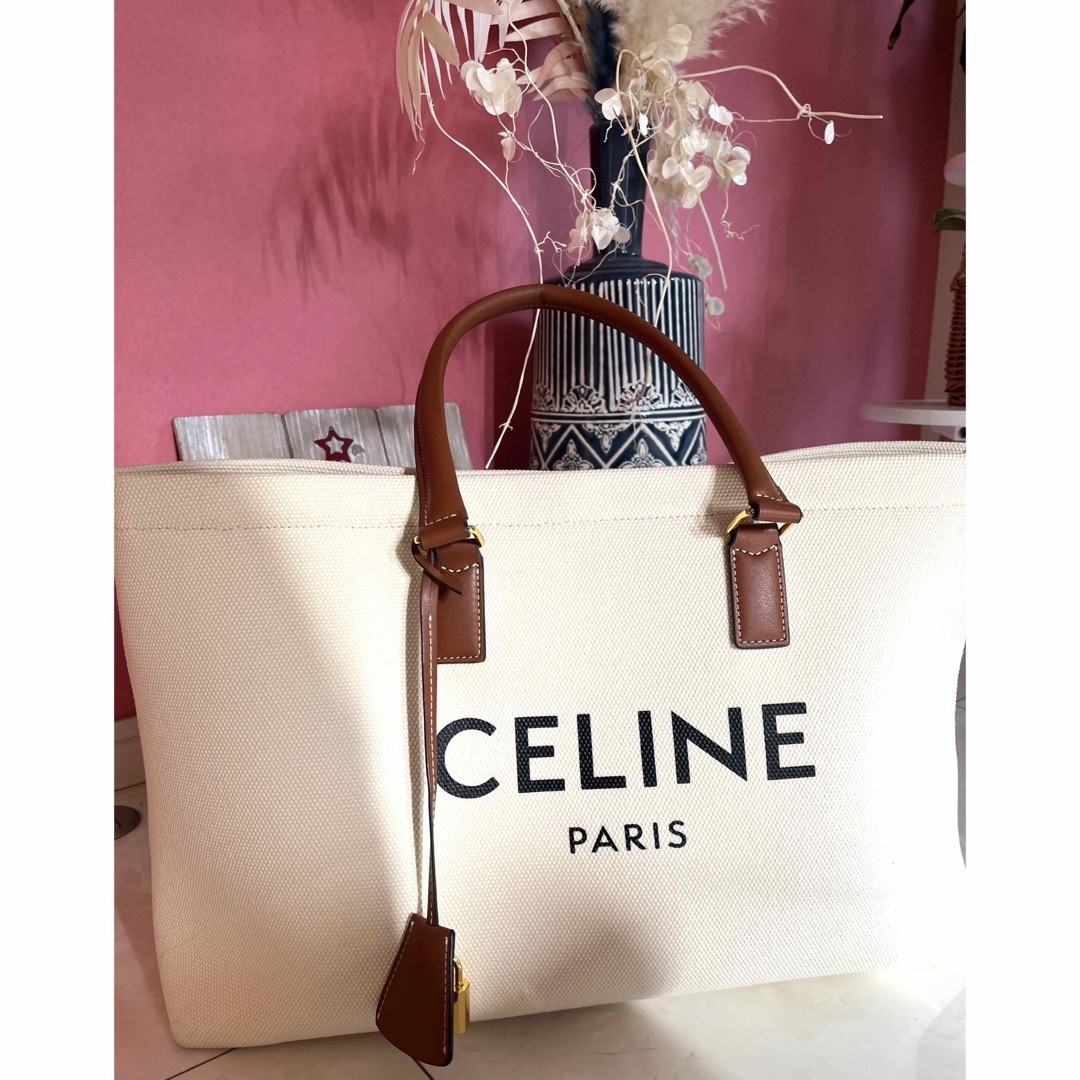 celine(セリーヌ)の売り切れ⭐️極美品★セリーヌ　ホリゾンタルカバ レディースのバッグ(トートバッグ)の商品写真