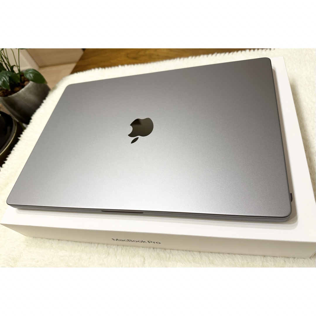 Macbook Pro 16インチ M1 Pro 1TB