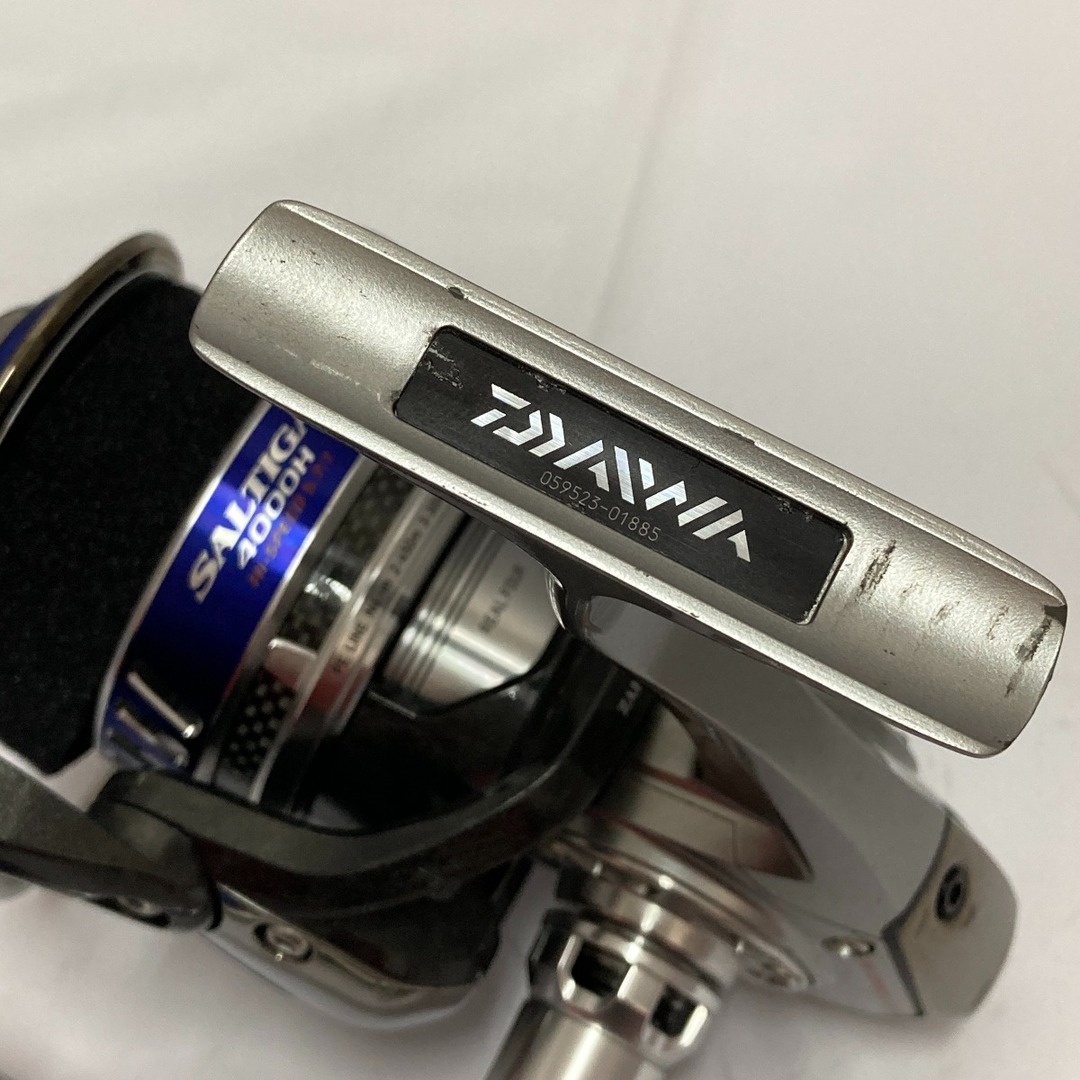 DAIWA(ダイワ)の□□DAIWA ダイワ 10ソルティガ 4000H 00059523 スポーツ/アウトドアのフィッシング(リール)の商品写真