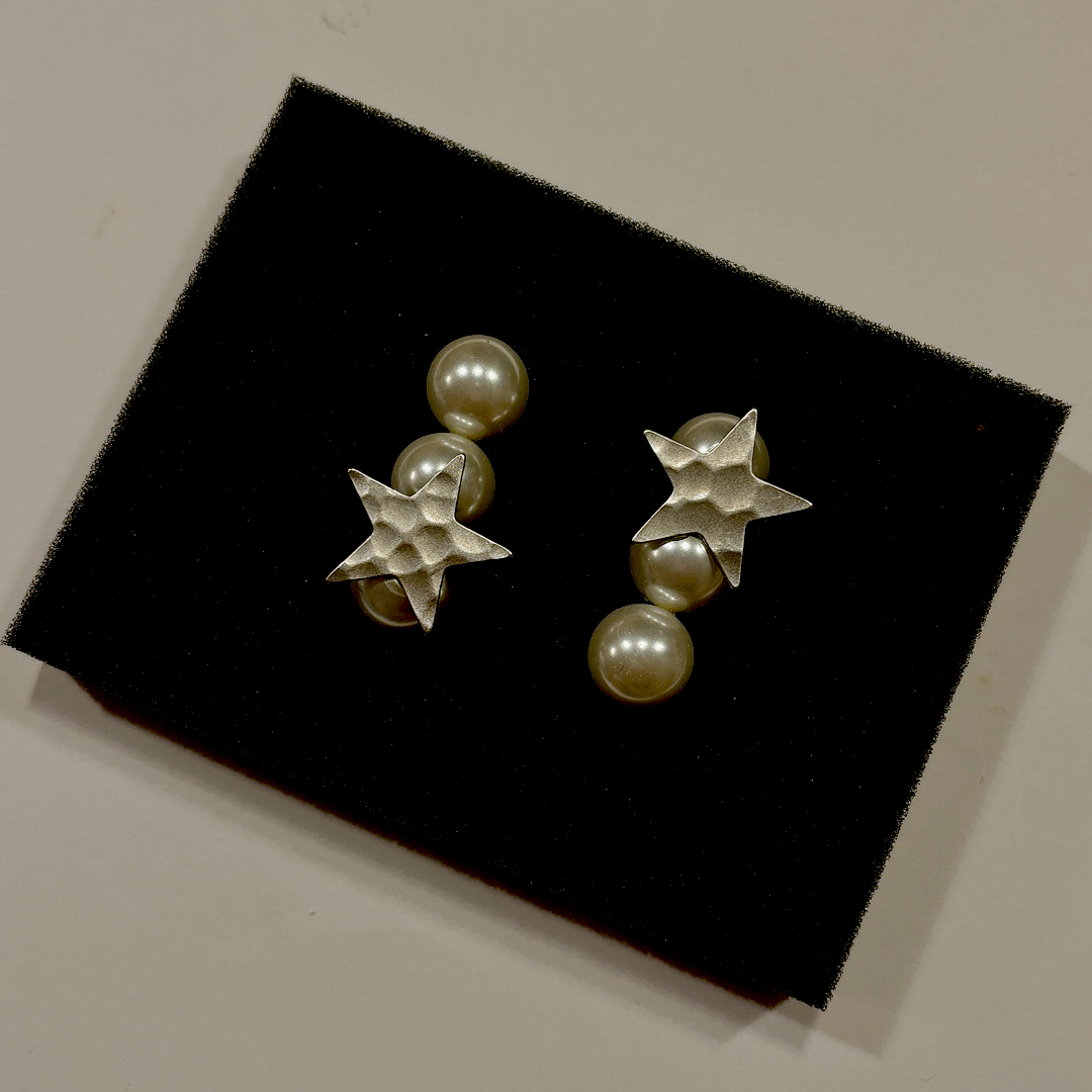 ブルーヒュメ　ピアス　パール　星　シルバー色ピアス